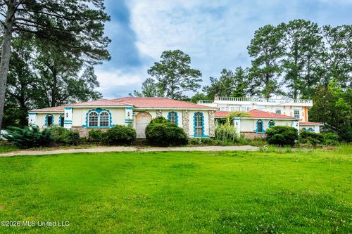 4582 Hanging Moss Rd, Jackson, MS, 39206-3962 | Card Image