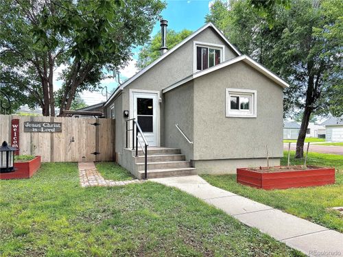581 Bent Ave, Akron, CO, 80720-1141 | Card Image