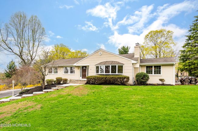 Brick and impression vinyl siding | Image 7