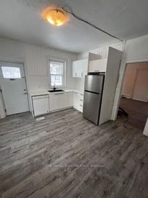 1-103 Shuter St, Trenton, ON, K8V3L3 | Card Image