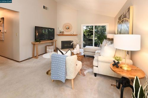 b6-5455 Kirkwood Dr, Concord, CA, 94521-1646 | Card Image