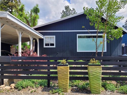 238 Castle Ave, Winthrop, WA, 98862-9000 | Card Image