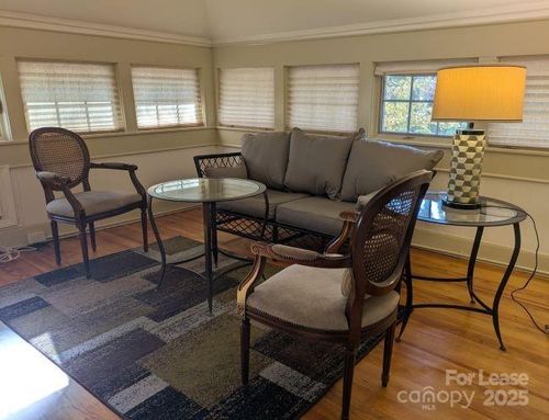 apt-2-220 Melrose Cir, Tryon, NC, 28782-3361 | Card Image