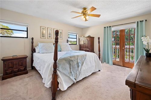 2020 E Dolphin Dr, Englewood, FL, 34223-6307 | Card Image