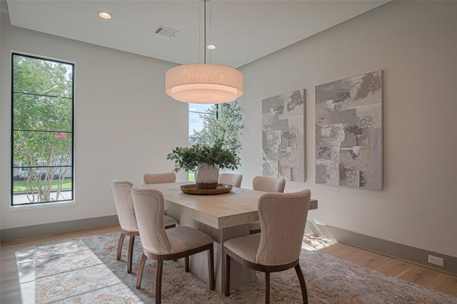 5200 Beech St, House other with 5 bedrooms, 7 bathrooms and 2 parking in Bellaire TX | Image 9