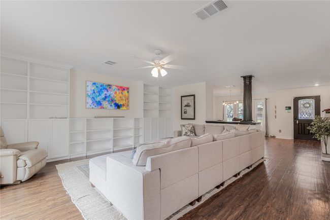 Built-in Shelving | Image 8