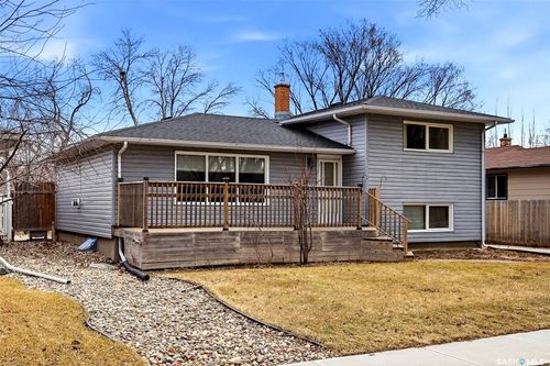 25 Knowles Crescent, Regina, SK, S4S4N9 | Card Image