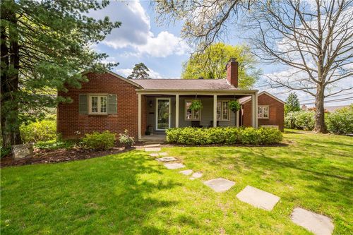 25 Arla Dr, Pittsburgh, PA, 15220-2048 | Card Image