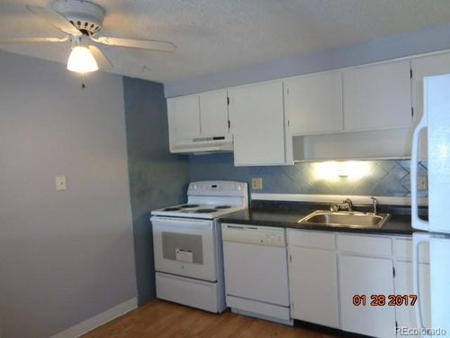 199-1300 S Parker Road, Denver, CO, 80231 | Card Image