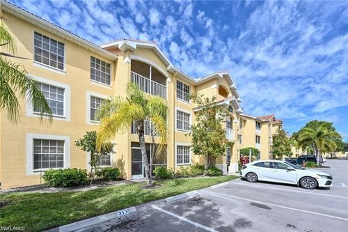 834-4630 Saint Croix Ln, NAPLES, FL, 34109-3525 | Card Image