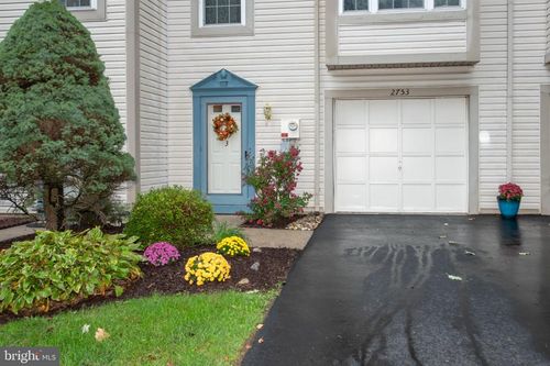 2753 Red Oak Circle, Bethlehem, PA, 18017 | Card Image