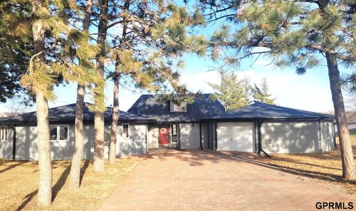 1055 Platteview Dr, Cedar Creek, NE, 68016-2413 | Card Image