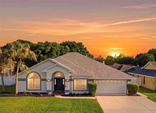 737 Santa Maria Dr, WINTER HAVEN, FL, 33884-3829 | Card Image