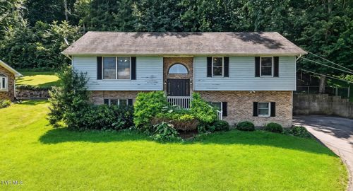1201 Eastbrook Dr, Kingsport, TN, 37663-2407 | Card Image