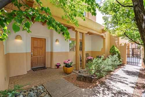 unit-628-3101 Old Pecos Trl, Santa Fe, NM, 87505-9541 | Card Image