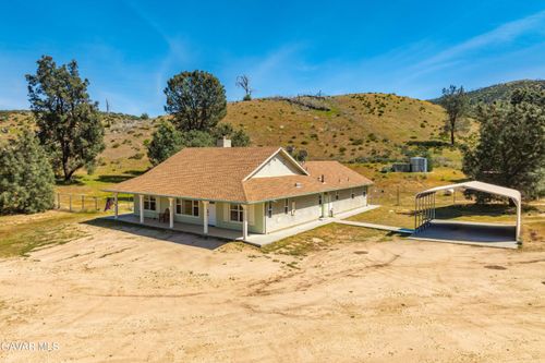 46472 Kings Canyon Rd, Lancaster, CA, 93536-9074 | Card Image