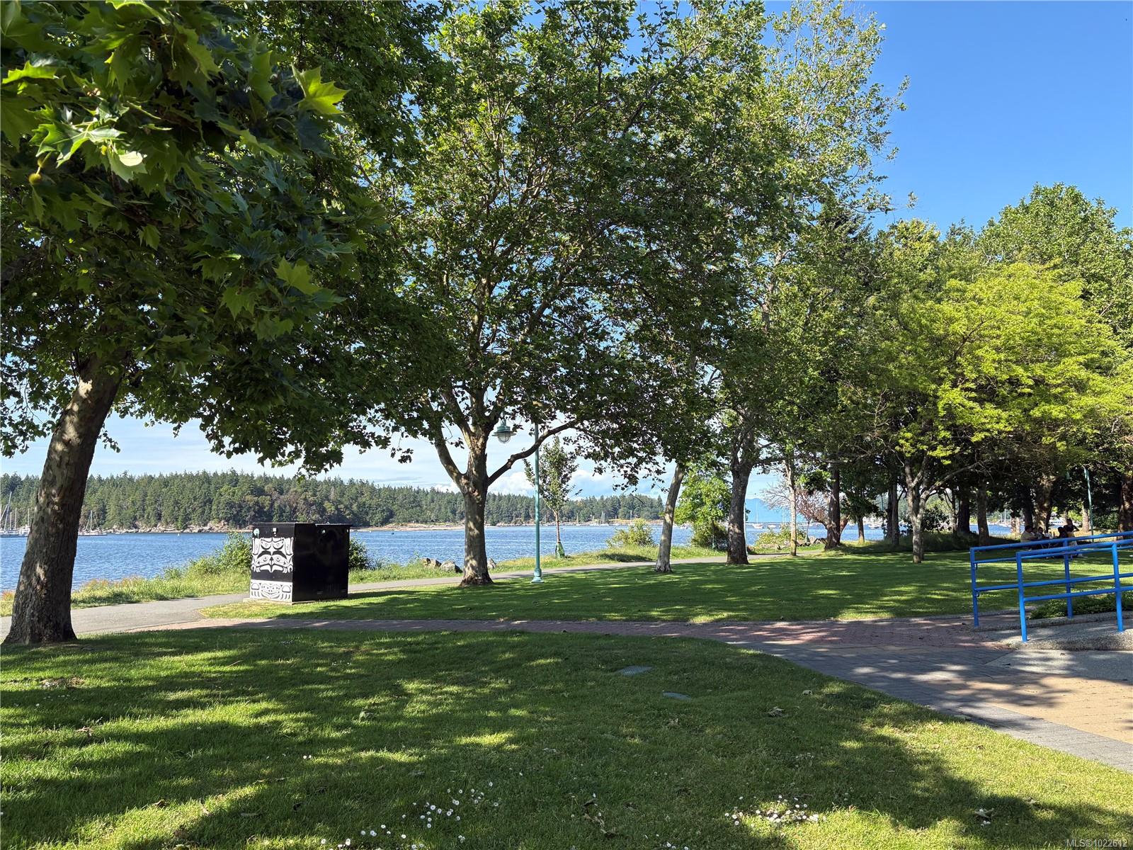 Commercial Sale in Nanaimo 3