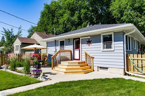 314 18th Ave N, Fargo, ND, 58102-2349 | Card Image