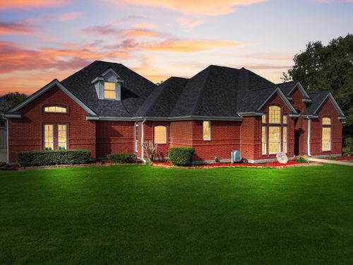 520 Meadow Ln, Winnie, TX, 77665-8554 | Card Image