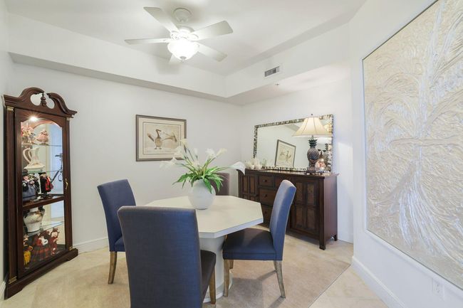 APT-1005 - 1060 Borghese Ln, Condo with 2 bedrooms, 3 bathrooms and null parking in NAPLES FL | Image 5