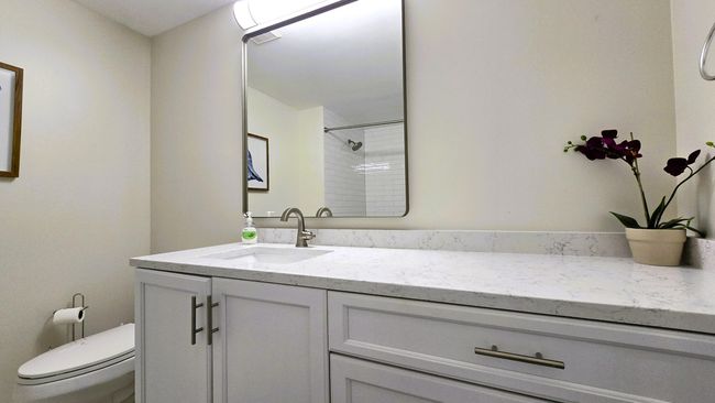 APT-521 - 630 S Sapodilla Ave, Condo with 2 bedrooms, 2 bathrooms and null parking in West Palm Beach FL | Image 15