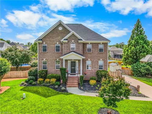 5119 Spiral Wood Dr, Clemmons, NC, 27012-8286 | Card Image