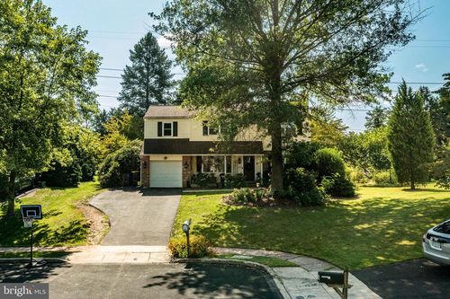 5 Wampenog Circle, ROYERSFORD, PA, 19468 | Card Image