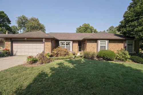 1501 S Essex Rd, Springfield, MO, 65809-2127 | Card Image