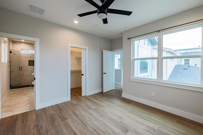 Master Bedroom | Image 11