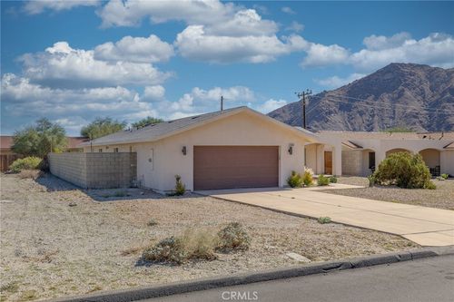 15840 Clearwater Way, Palm Springs, CA, 92262-1022 | Card Image