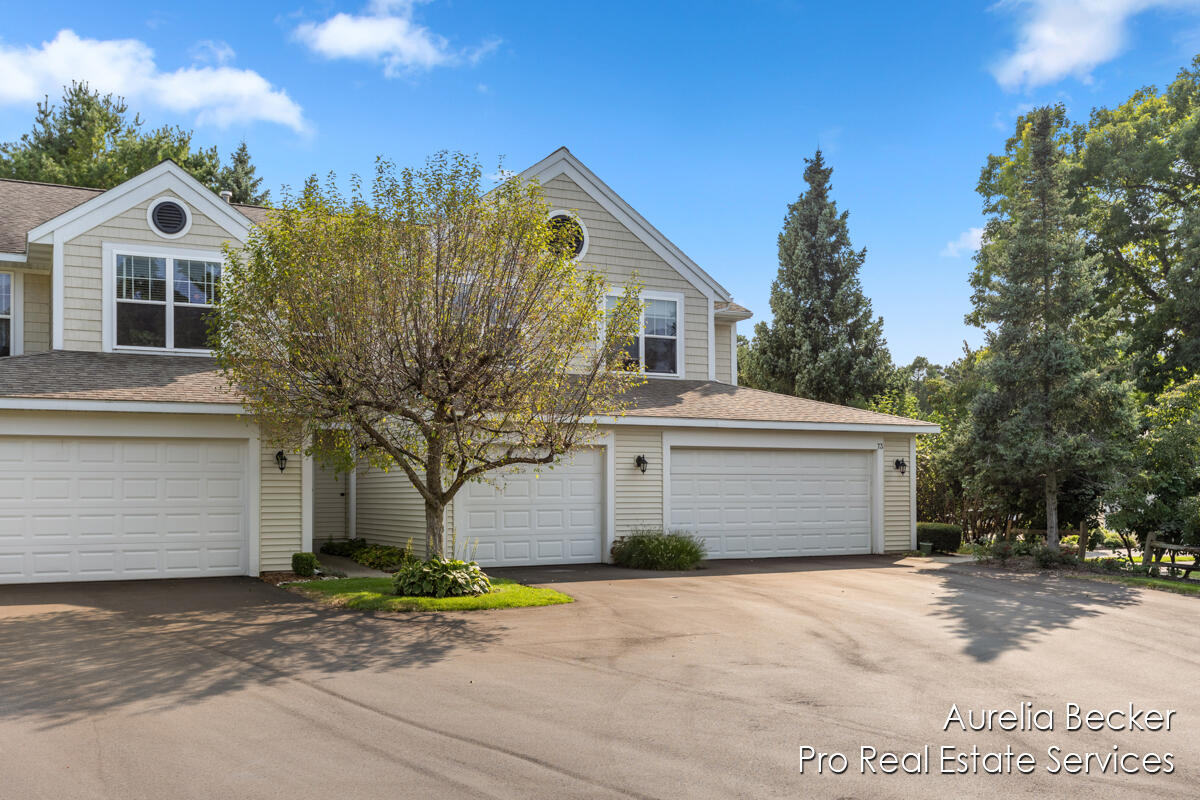 Sun Ridge Dr, Holland, MI 49424