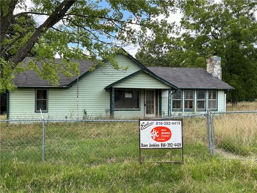 147 Jackson Dr, Climax Springs, MO, 65324-2590 | Card Image