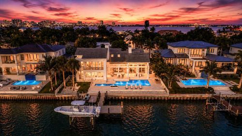 216 Bird Key Dr, SARASOTA, FL, 34236-1602 | Card Image