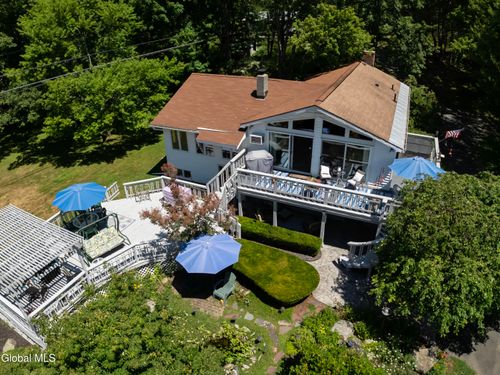 321 Taborton Rd, Sand Lake, NY, 12153-2025 | Card Image