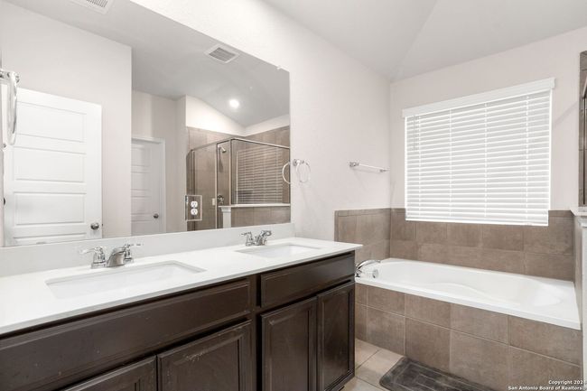 3378 Triangle Rnch, House other with 3 bedrooms, 2 bathrooms and null parking in Schertz TX | Image 16