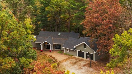 11703 East Dr, Fife Lake, MI, 49633-9611 | Card Image