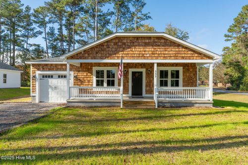 333 N Dyson St, Holly Ridge, NC, 28445-7699 | Card Image