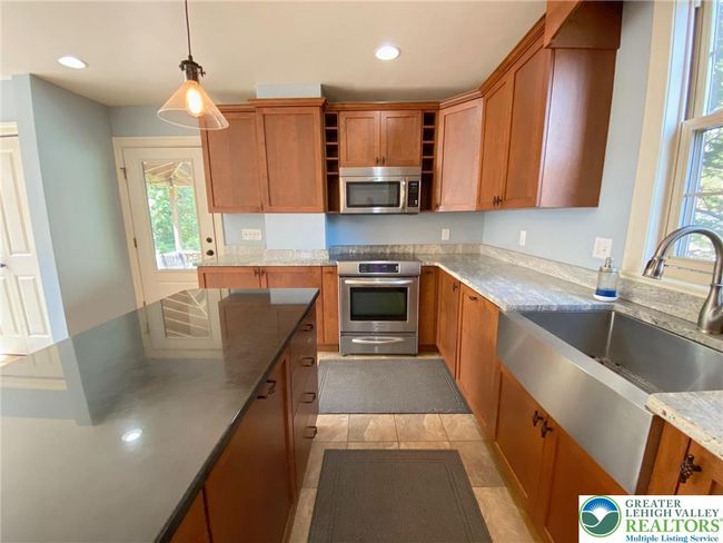 1111 Easton Rd, House other with 3 bedrooms, 2 bathrooms and null parking in Riegelsville PA | Image 9