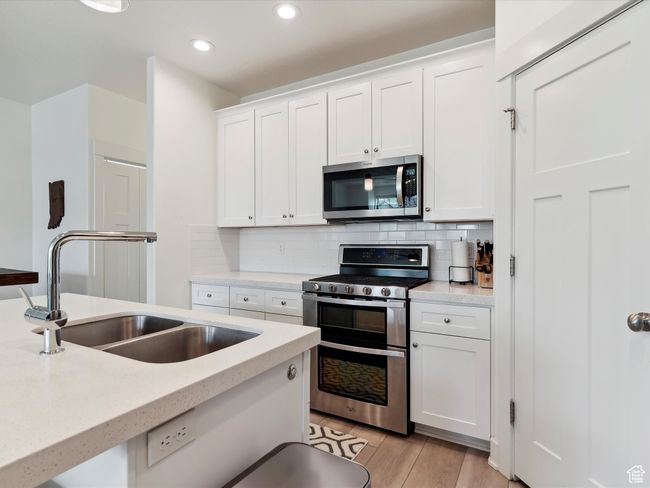 335 Park Blvd, Townhouse with 3 bedrooms, 3 bathrooms and 2 parking in Ogden UT | Image 13