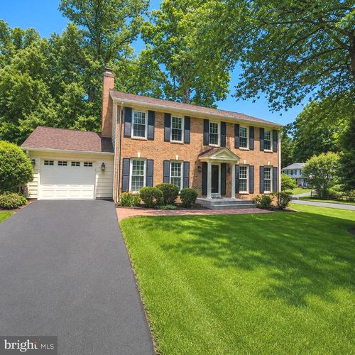 4912 Bexley Ln, Fairfax, VA, 22032-2106 | Card Image
