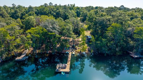 1525 Blue Pond Ln, Ponce De Leon, FL, 32455-5781 | Card Image