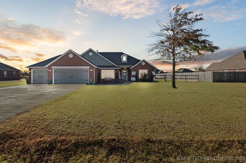 14466 N 71st East Ave, Collinsville, OK, 74021-4793 | Card Image