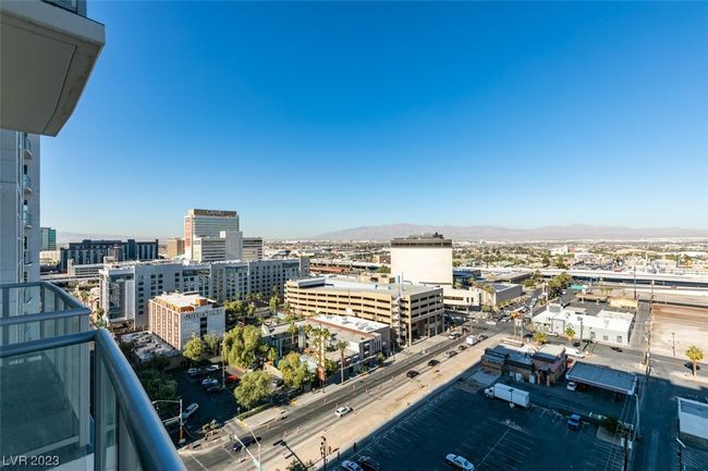 UNIT-1618 - 150 Las Vegas Blvd N, Condo with 1 bedrooms, 2 bathrooms and null parking in Las Vegas NV | Image 26