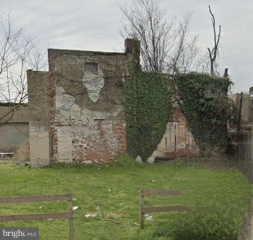 2634 W Cumberland St, PHILADELPHIA, PA, 19132-3526 | Card Image