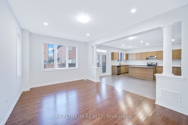 22 Clockwork Dr, House other with 4 bedrooms, 5 bathrooms and 4 parking in Brampton ON | Image 13