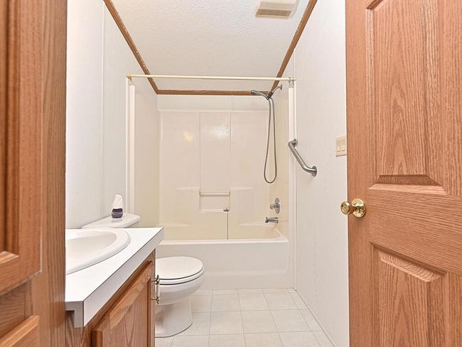 Full bathroom | Image 14