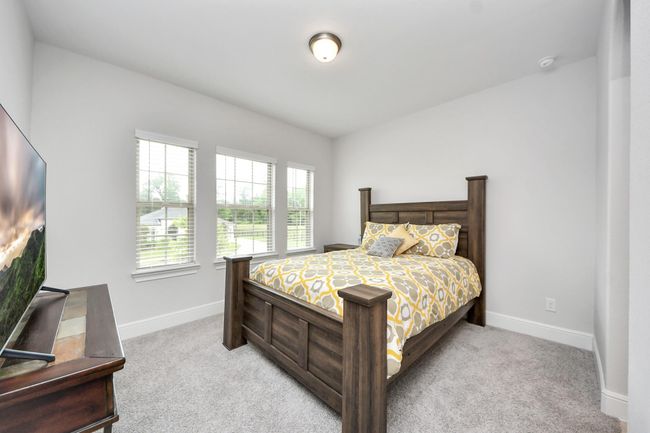 Upstairs bedroom | Image 43