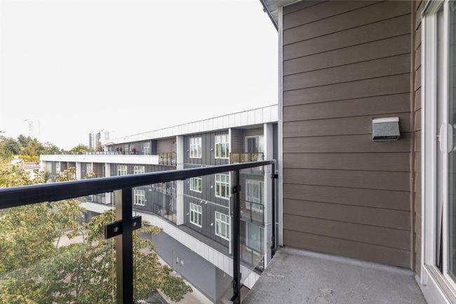 PH19 - 6283 Kingsway, Condo with 2 bedrooms, 2 bathrooms and 1 parking in Burnaby BC | Image 17