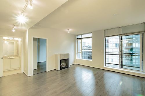 20xx-1211 Melville Street, Vancouver, BC, V6E0A7 | Card Image