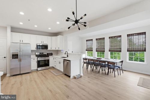 1908 Orchard Hill Dr, Fort Washington, MD, 20744-2811 | Card Image